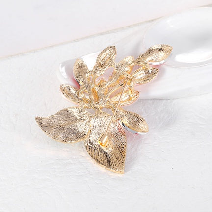 Zinnia Brooch