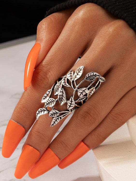 Vintage  Leaf Ring